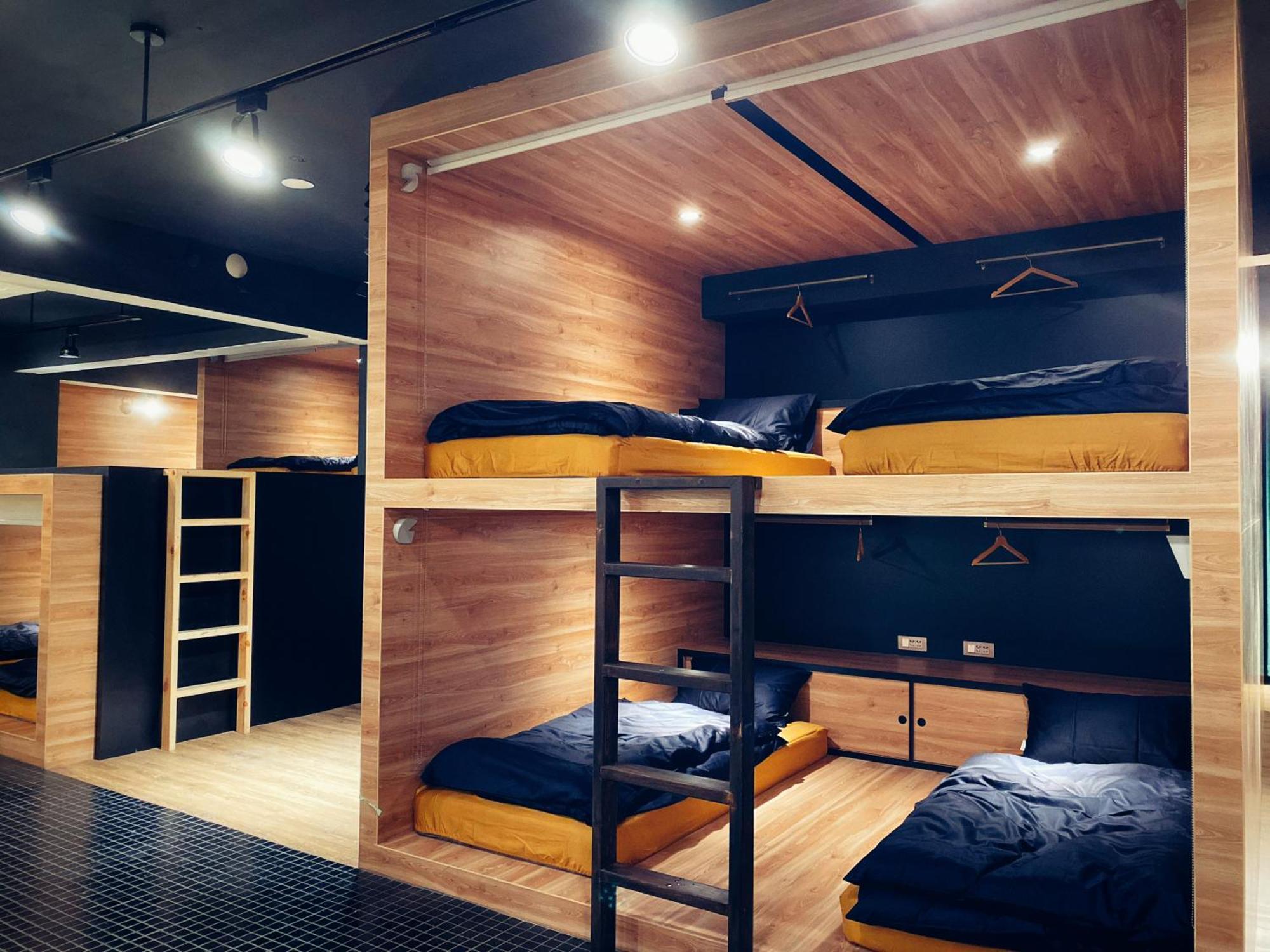 Perbed Hostel-Taichung Station 외부 사진