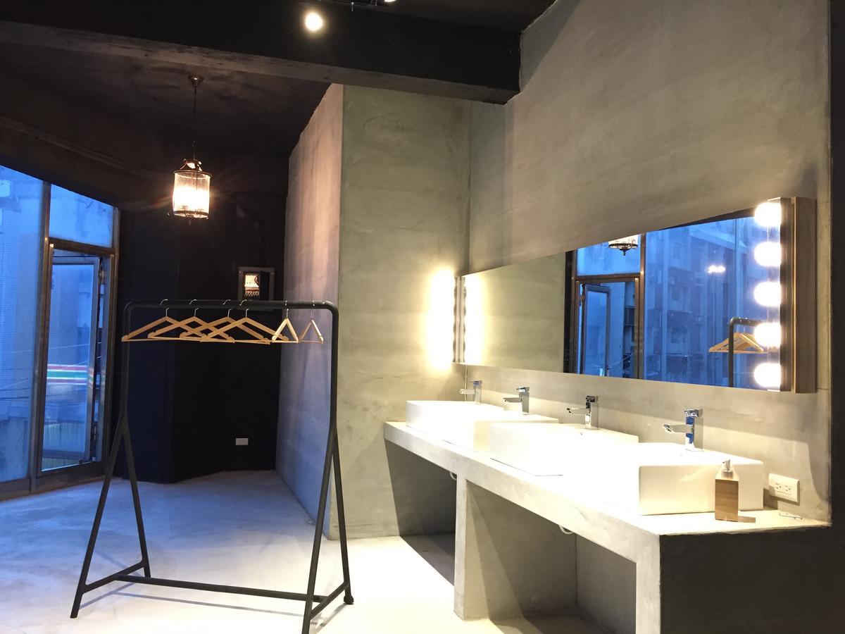 Perbed Hostel-Taichung Station 외부 사진